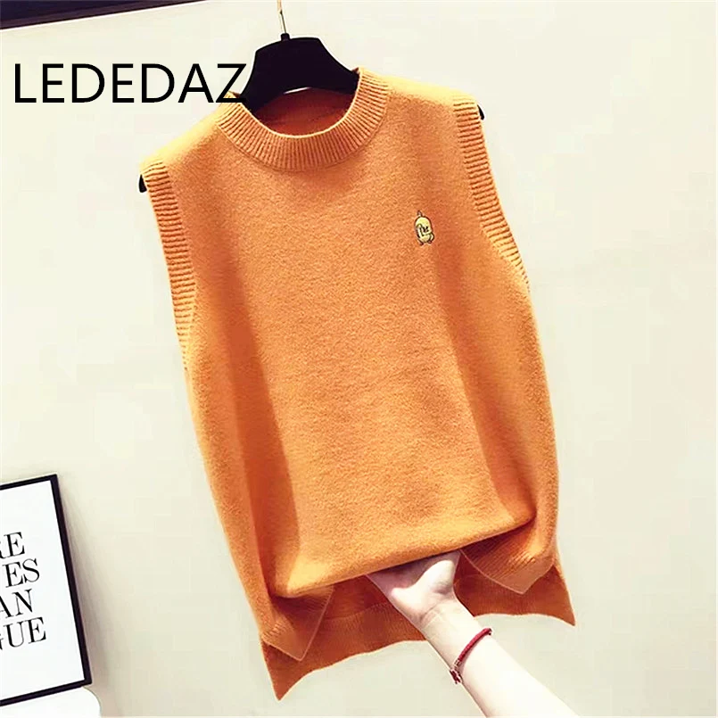 

Lovely Ladies Sweater Wool Vest 2019 Korean Fashion Knitted Woman Sleeveless Vest Spring Autumn Winter Oversized Vest Casual Top