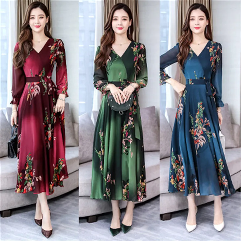 

2019 autumn women's dresses, siberian V-neck flowers, printed long-sleeved large size chiffon dress, casual dress