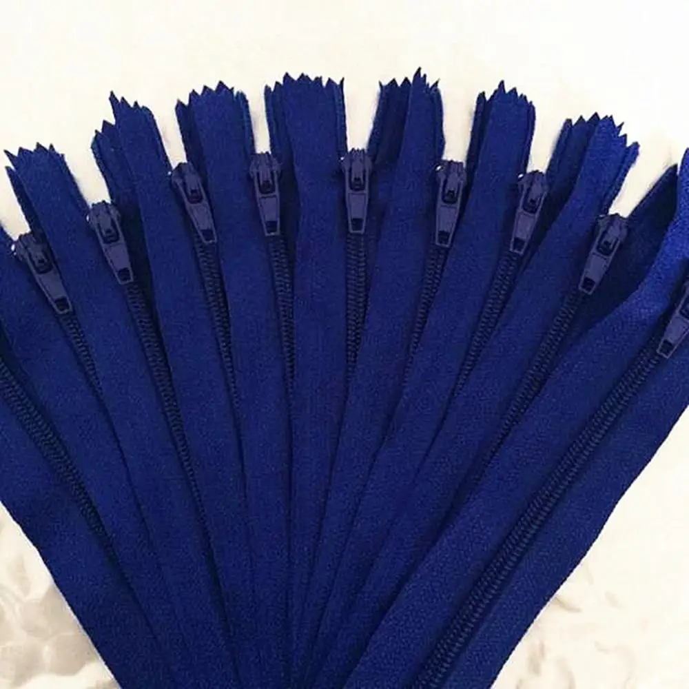 Set of 10 Multi-Length Nylon Zippers in 20 Vibrant Colors for Tailoring and Sewing Crafts