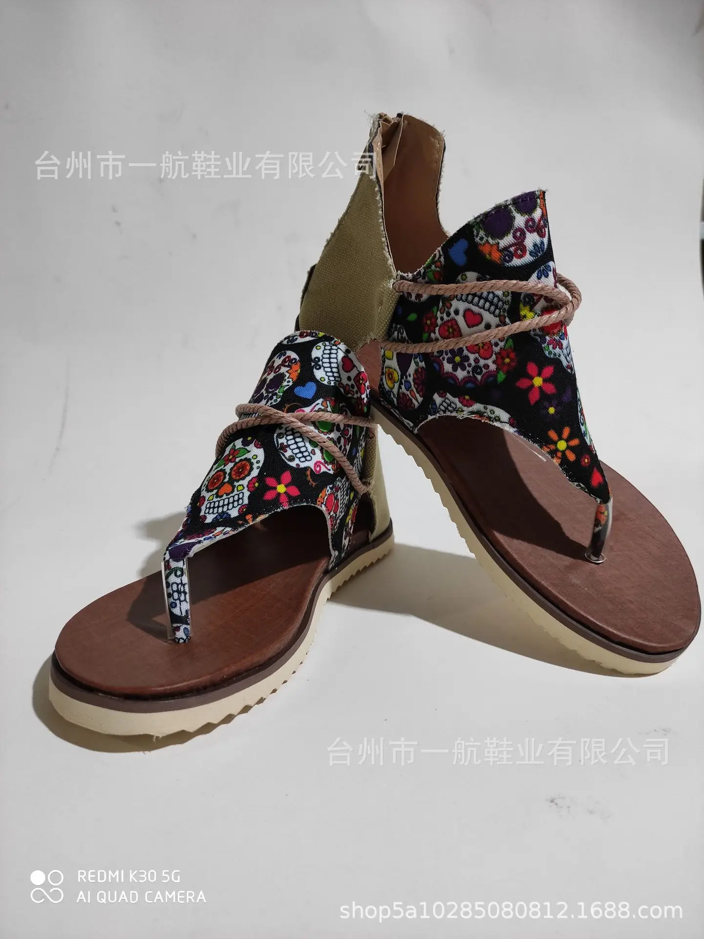 Casual Women's Sandals Plus Size Sunflower Printed Beach Shoes Summer Female Anti-fall Flat Flip Flops Back Zipper Sandals