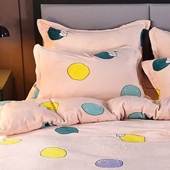 

YanTing Flannel Home Textile Anti Fading Bedding Sets Soft And Skin Friendly Duvet Cover And Pillowcases Tumble dry on low heat
