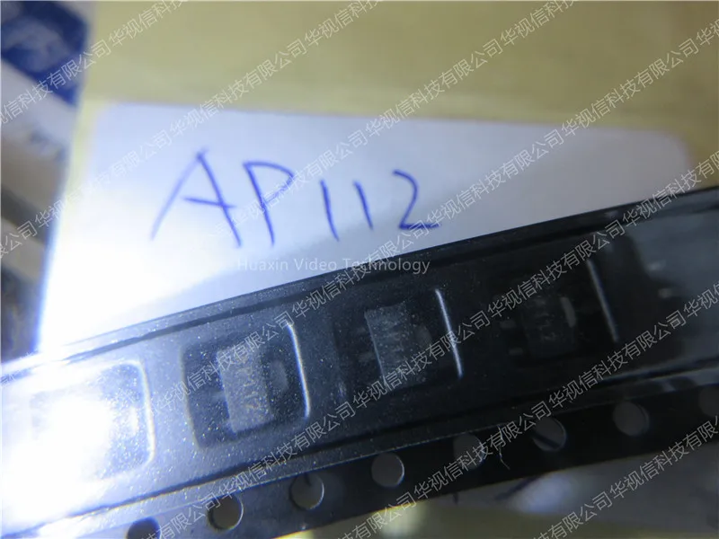 AP112 Capacitive Touch Sensors 8 Channel Capacitive Touch Sensor 2 LED chip