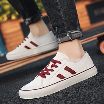 

2020 new men's shoes tide shoes fashion wild little white shoes men's Korean trend casual shoes spring board shoes
