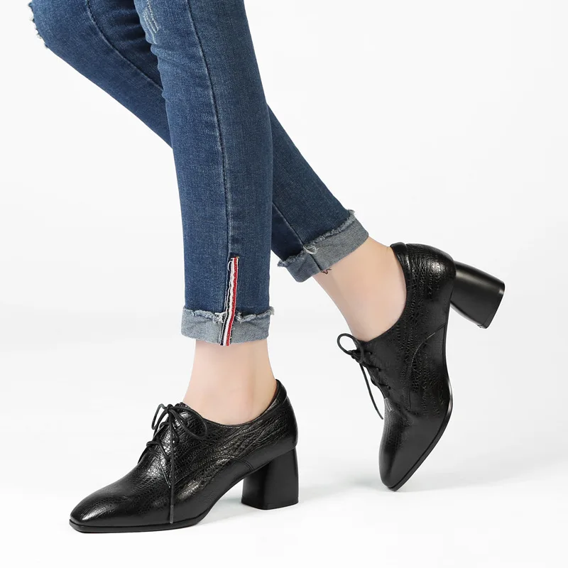 

Chengdu Leather Shoes Women's Sheepskin Lace-up Casual Shoes Square Head England Chunky-Heel Boots High Heel Shoes