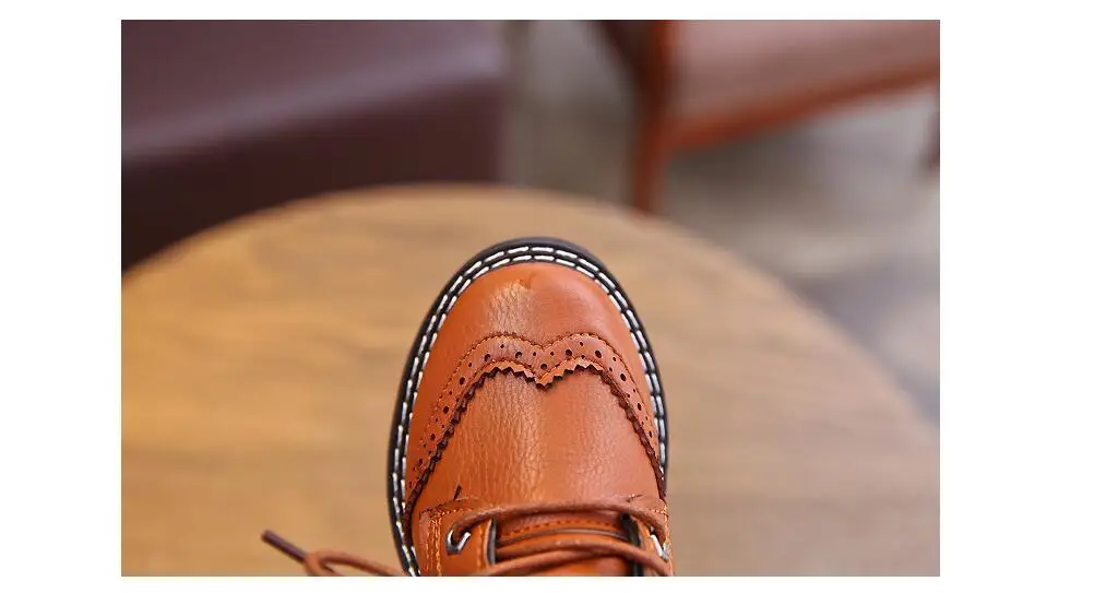 YWPENGCAI осенние детские ботинки martin обувь с перфорацией типа «броги» Стиль чёрный; коричневый рыцарские сапоги из мягкой из искусственной кожи; обувь для мальчиков Размеры 26-36