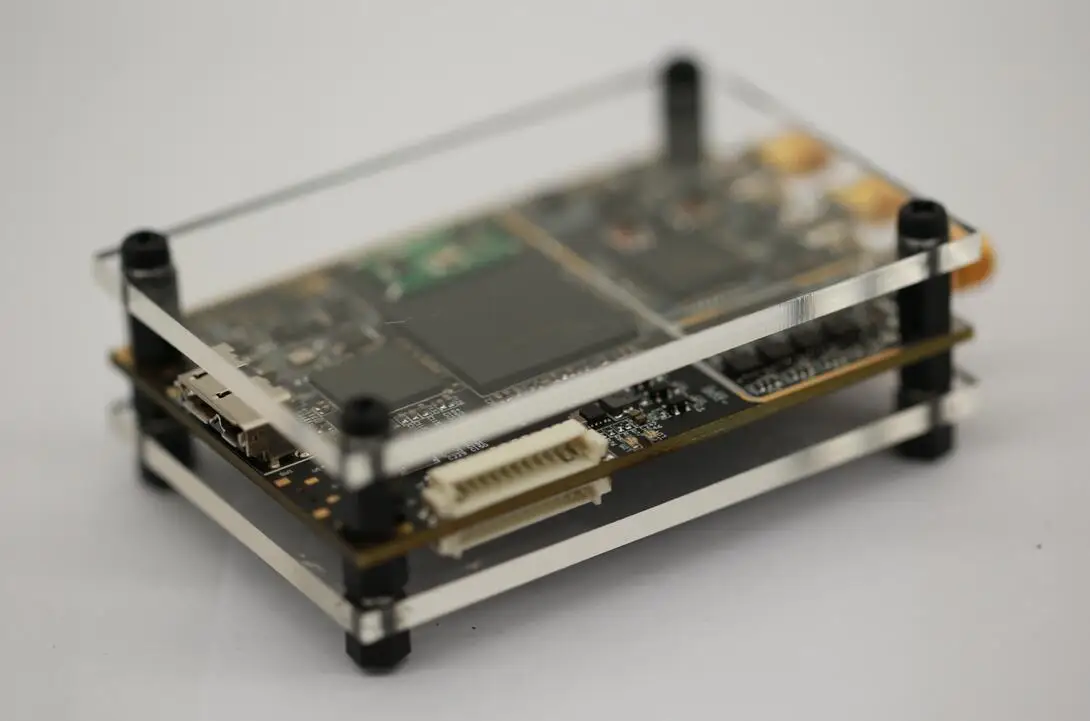 Для модернизированного b205-mini полностью совместим с USRP b205-mini