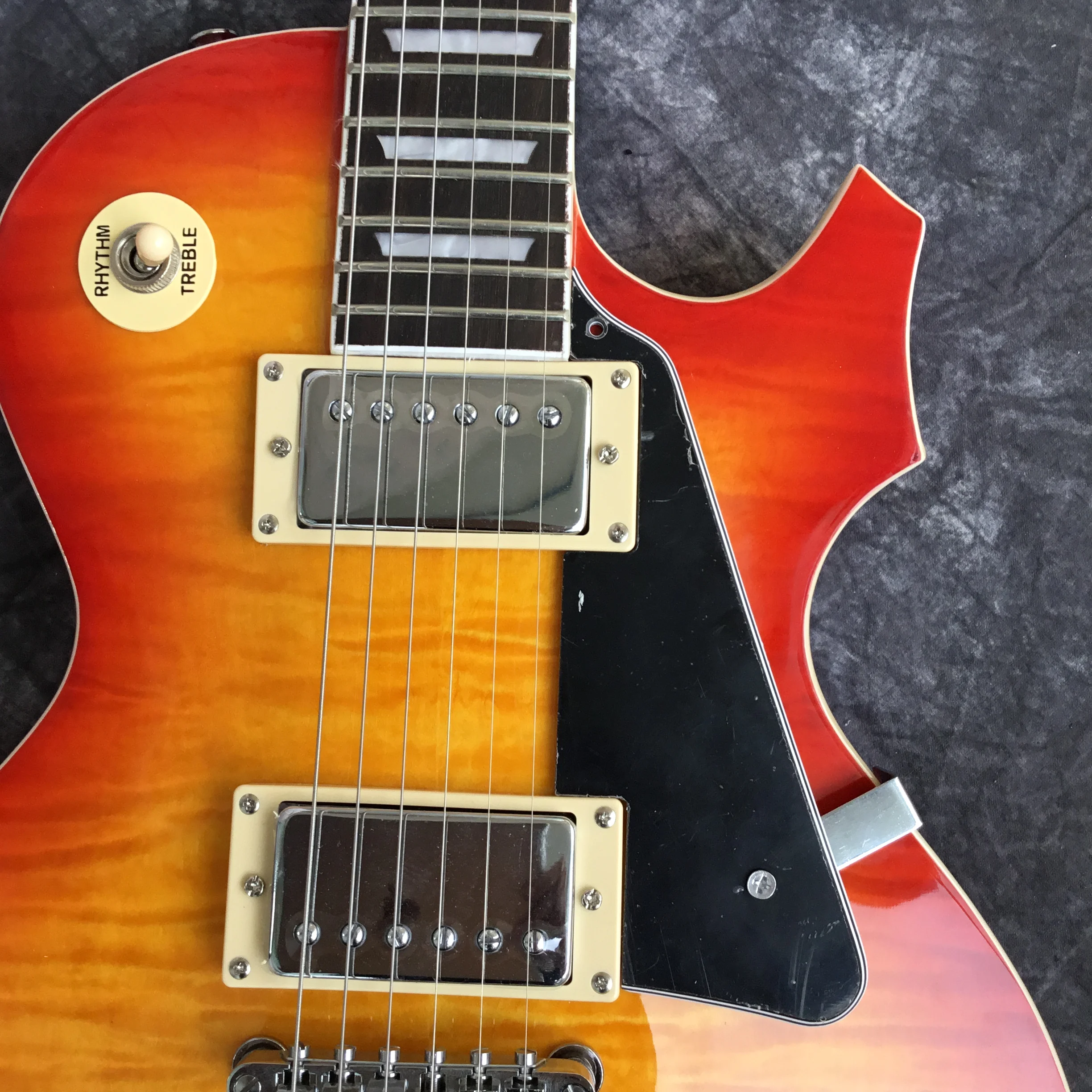 Suneye CS Cherry Sunburst Tiger Surface готовая стандартная электрогитара на заказ