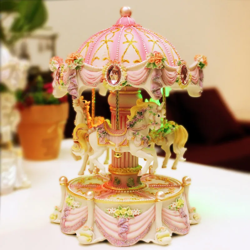 Carousel музыкальная мини шкатулка креативный подарок с мигающим светильник