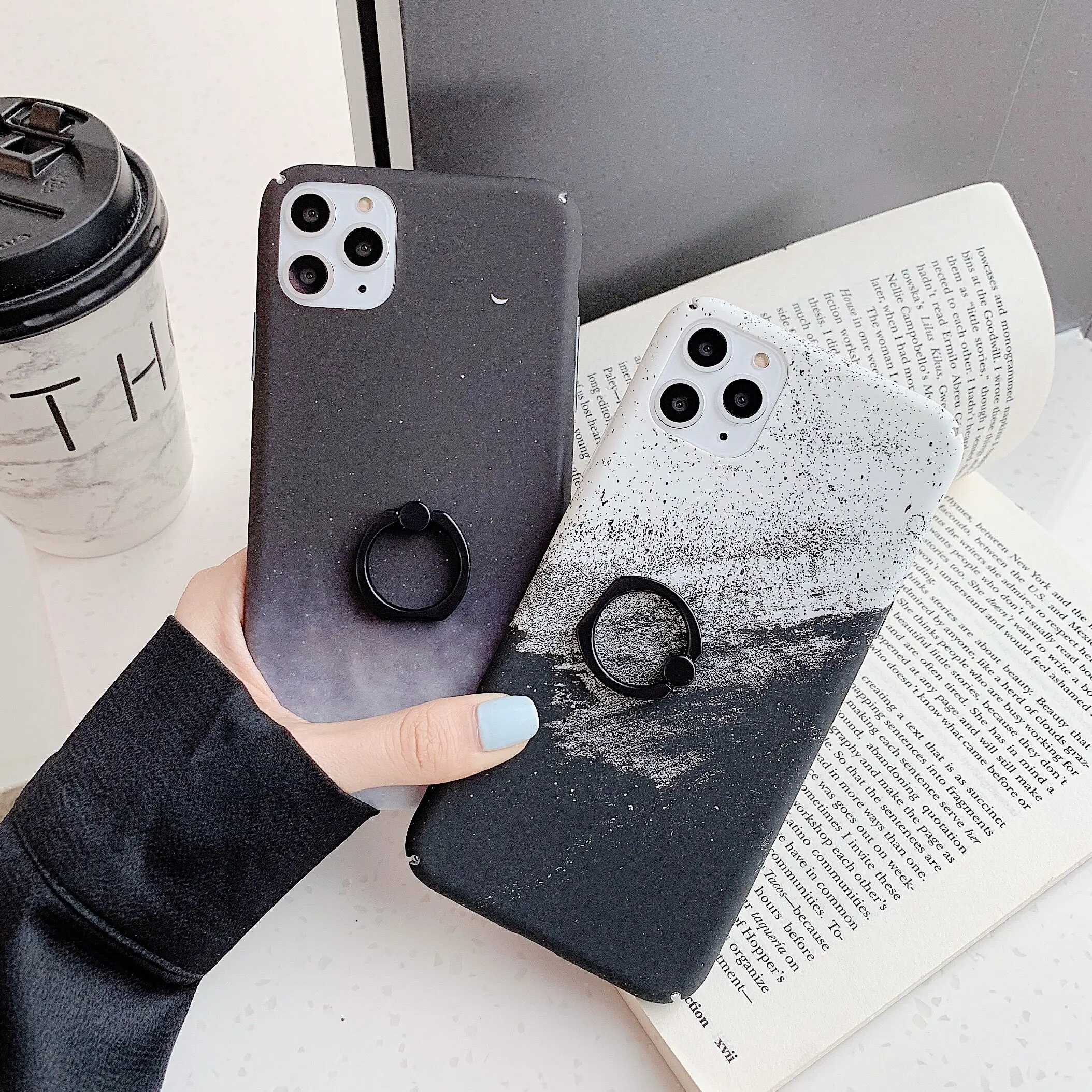 Finger Ring Holder Leaves Phone Case For iphone X XR XS 11 Pro Max Case Hard Shell For iphone 8 7 6 6S Plus Case Cover coque