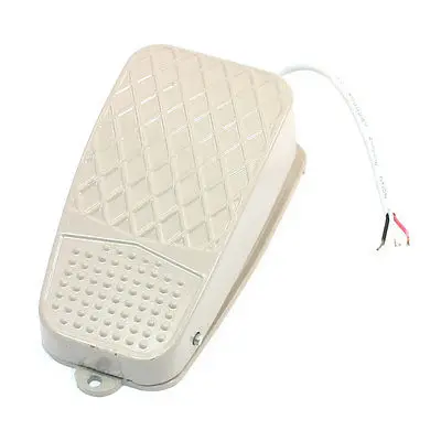 

TDFS-3 Antislip Metal Power Treadle Foot Pedal Switch AC250V 10A SPDT