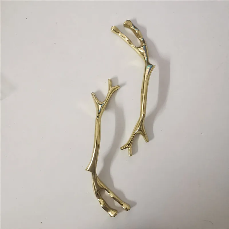 Puxador Artesanal de Cobre Puro para Porta de Armário 188 mm em Formato de Galho de Árvore Moderno para Móveis Faça Você Mesmo