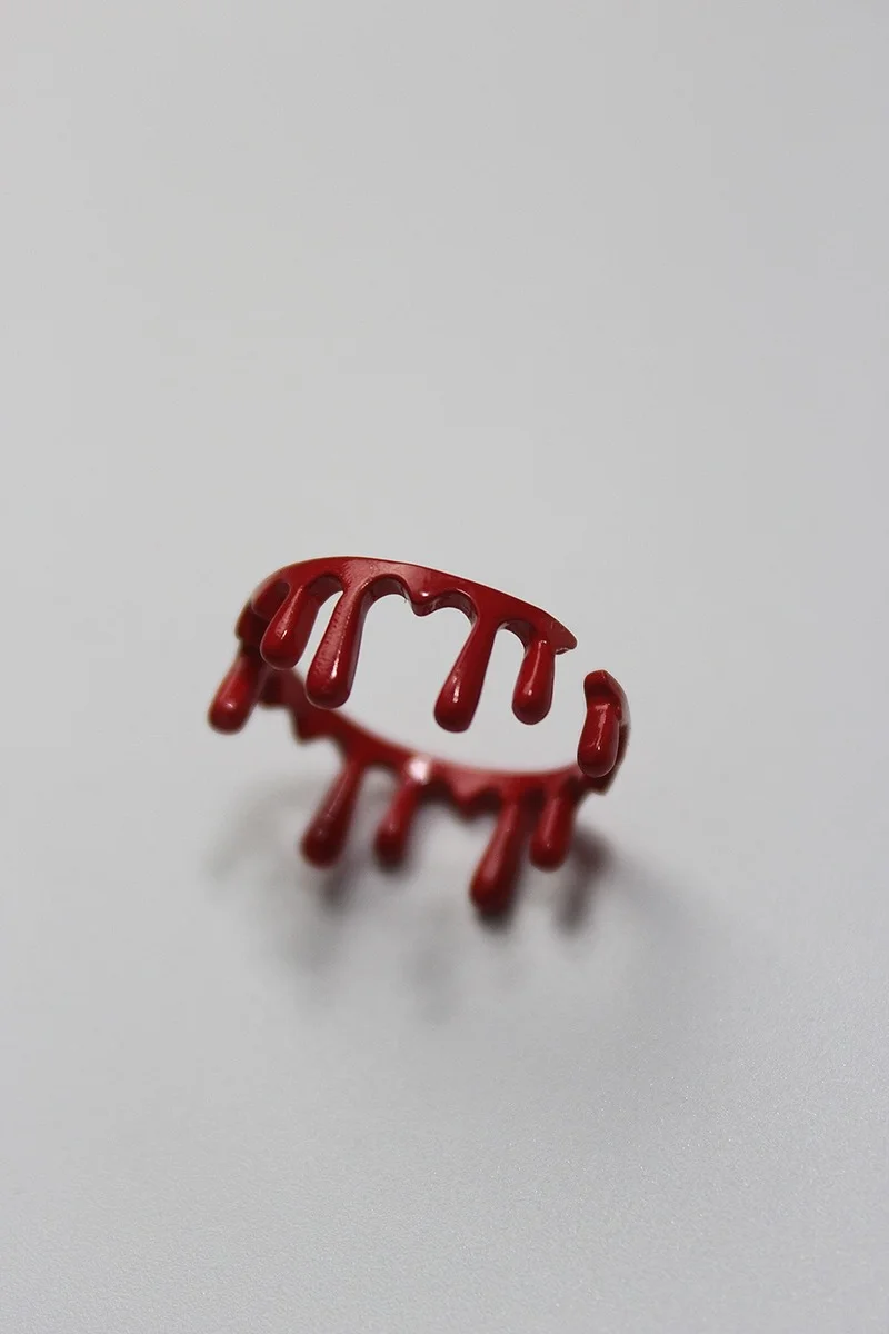 Fashion Personality Ring Bleeding Black Ring finger ring