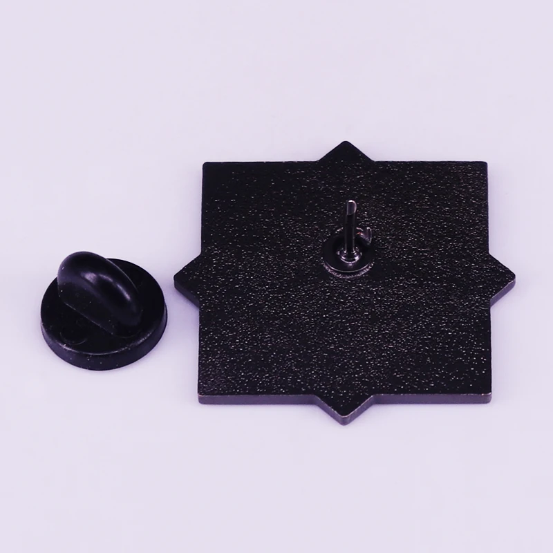 Final Fantasy VII Remake badge Gathering all the mako energy of the planet with this top quality Shinra Electric Power.JPG