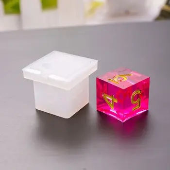 Molde de silicona con forma de cubo facetado, 8 formas, H37C