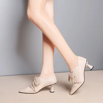 

Spring/Autumn 2020 new leather lace-up pointed women's shoes profiled with wild sexy lace ladies leather shoes X225