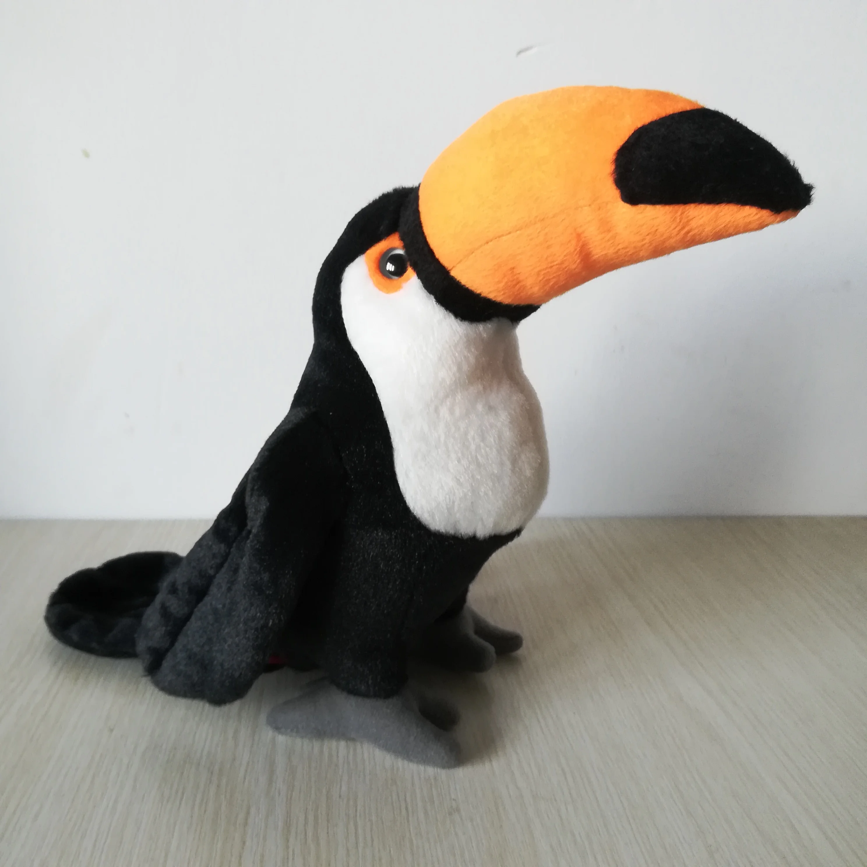 high quality goods about 26cm lovely black toucan bird plush toy soft doll kid toy birthday gift b0589