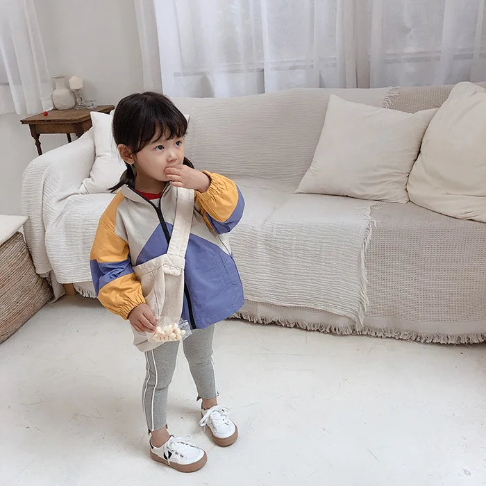 Весенне-осенние модные куртки для мальчиков и девочек г. Детские повседневные спортивные пальто на молнии