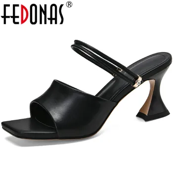 

FEDONAS Metal Decoration Open-Toed Women Slippers 2020 Summer Newest Vintage High Heels Sandals Party Working Shoes Woman Heels
