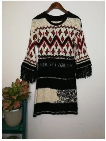 Spanish fashionable multi-style dress in