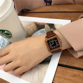 

Antique Style 2020 Hot Selling Dress Quartz Watch For Women Relogios