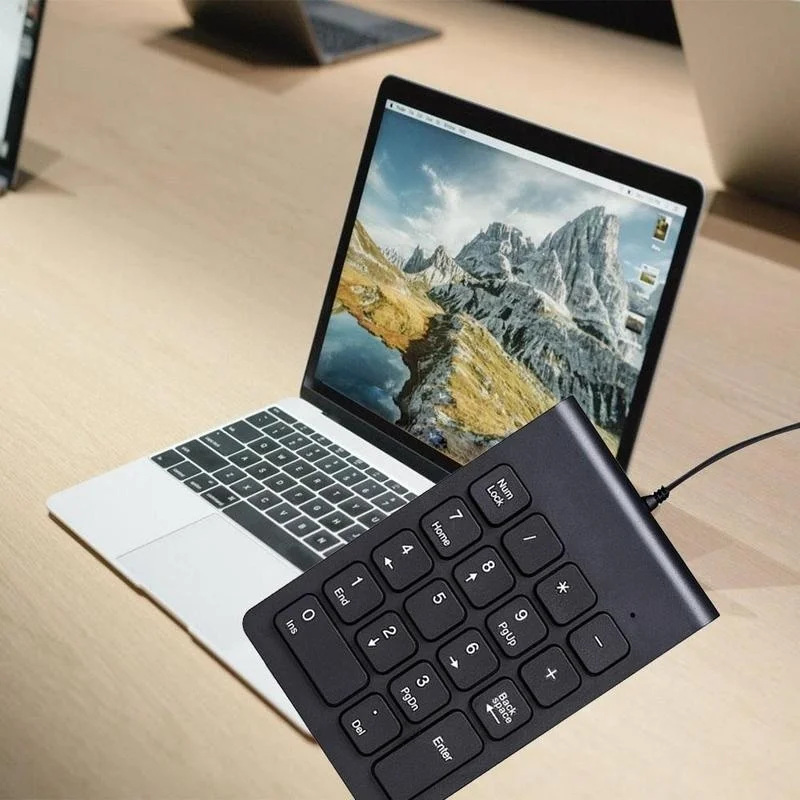 Маленькая беспроводная цифровая клавиатура 2 4G USB с 19 клавишами мини числовая