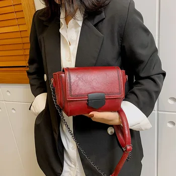 

Famous brand women's bag 2020 winter new ladies bag shoulder slung small square bag PU magnetic buckle crocodile pattern bag