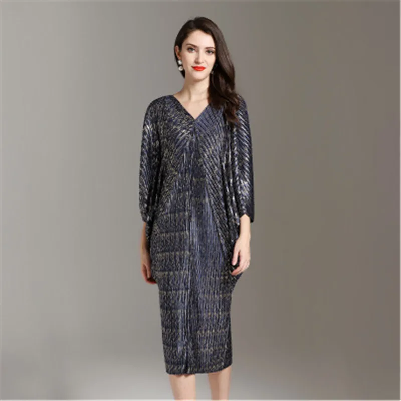 2019 nieuwe mode dressMiyak geplooide V-hals vleermuis mouw fishtail jurk losse grote size geplooide temperament haute couture Vestido 2019 nieuwe mode dressMiyak geplooide V-hals vleermuis mouw fishtail jurk losse grote size geplooide temperament haute couture Vestido