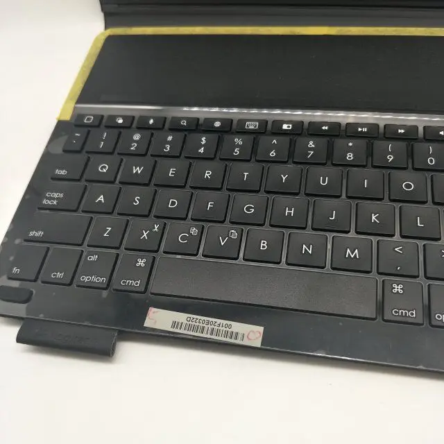 Проекционный чехол для клавиатуры logitech IK1050