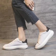 Новинка года; женская прогулочная обувь на платформе; кожаные кроссовки; Роскошные спортивные кроссовки для девушек