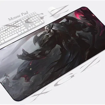 

XGZ Large Mouse Pad Beautiful Black Locking Edge Anime Warrior and Pet Custom Personality Home Computer Desk Mat Slip Xxl