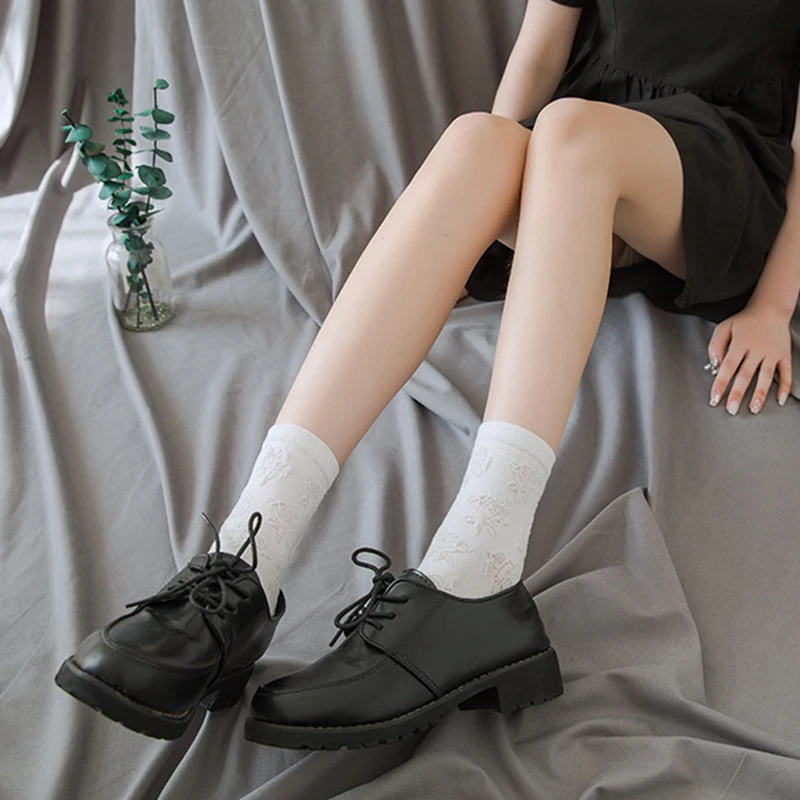 Lolita White Lace Socks Women Heart Bowknot Cotton Socks Femme Sweet JK Socks Ankle Dress Calcetine Medias