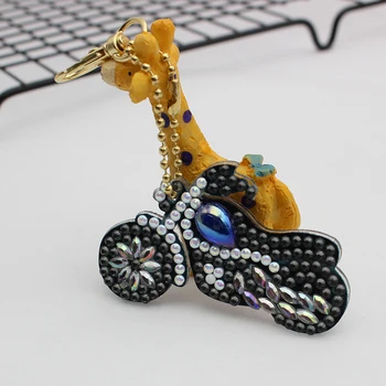 

5D Diamond Painting Pendant Kits DIY Diamond Painting Key Chain Tools Key Chain Rhinestone Embroidery Keychain Motorcycle