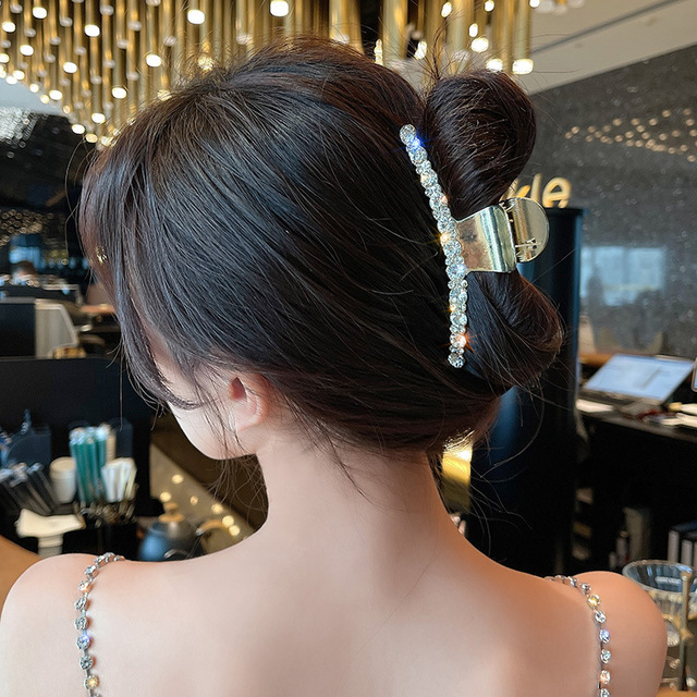 New Temperament  Flower Rhinestone Shark Clip Catch Clip Headdress Hair Catch Back Head Hairpin Hair Accessories Jewelry