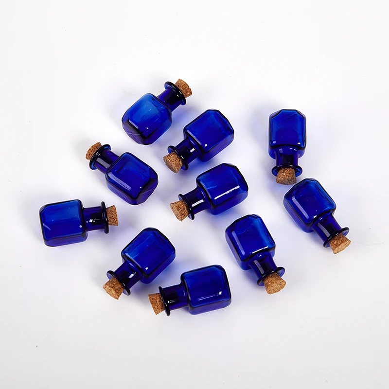 10Pcs Mini Glass Bottles New Small Vials Cork Glass Jar Multi Usage Cork