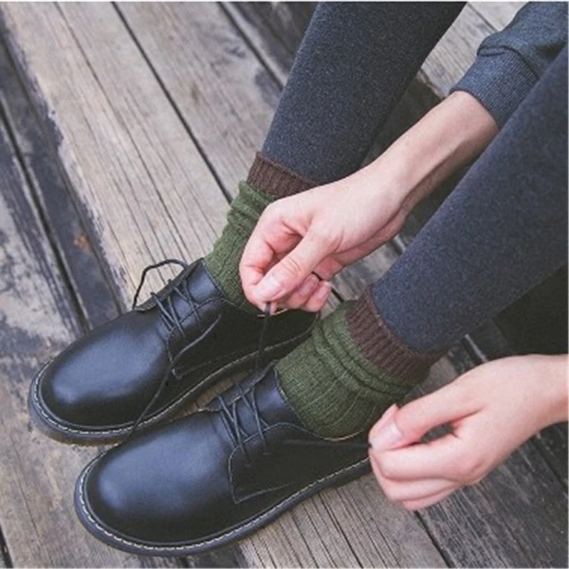 Big Size 34-41 Oxford Shoes For Women Fashion Carved Round Toe Women Flat Shoes Vintage British Style Ladies Casual Flats Oxford
