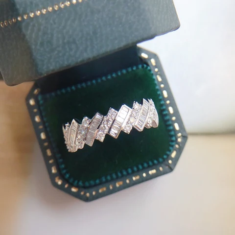 Geometric Irregular Shaped Women Band Rings with Crystal CZ Stone Silver Color Fashion Versatile Female Rings New Jewelry