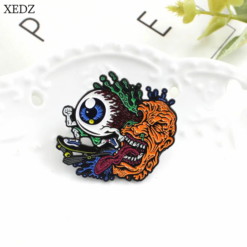 XEDZ New Scary ghost eye Child Brooch Big Mouth Long Tongue Green Snot ateboard Shoes Badge Jewelry Denim Pendant Gift | Украшения и