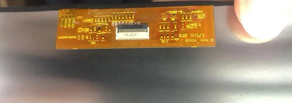 º LCD ȭ  7.85XGA _ 140415