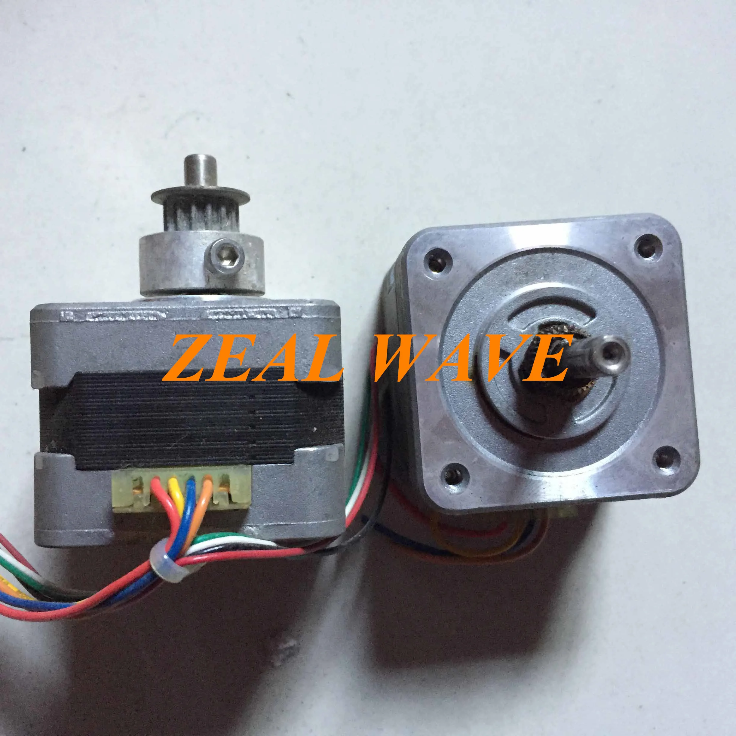 

Used and Tested ABX Micros 60 Micros60 M60 ES60 Bayer ADVIA 60 Stepper Motor With Gear XBA273AS 103-546-5540