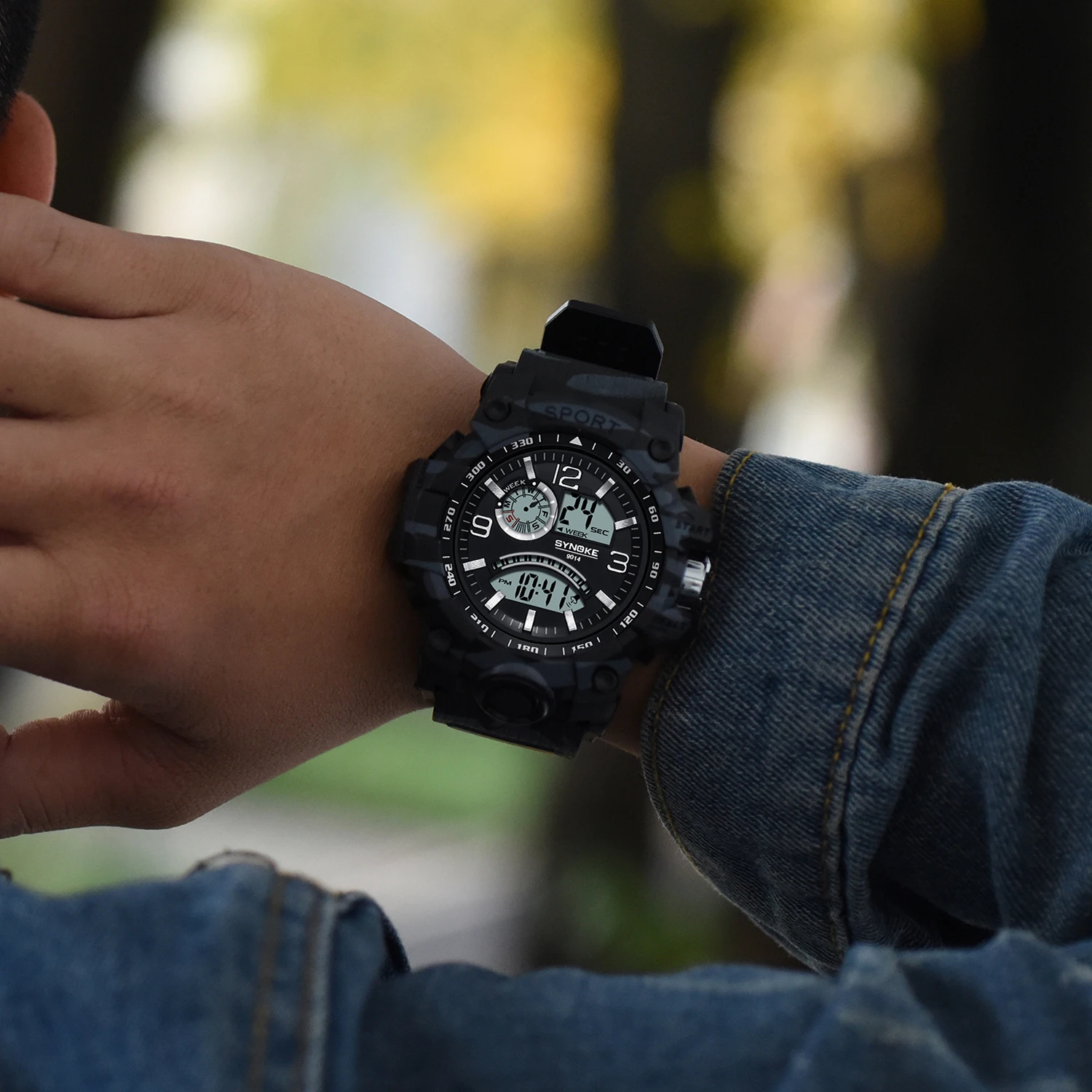 

SYNOKE Outdoor Sport Watch Men Digital Military Army Waterproof LED Chronograph Relogio Masculino Male Electronic Wristwatches