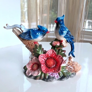 

RUSTIC PORCELAIN COUPLE MAGPIE FIGURINE HAND COLORED CERAMICS LUCKY BIRD LOVERS MINIATURE DECOR GIFT CRAFT ORNAMENT FURNISHING