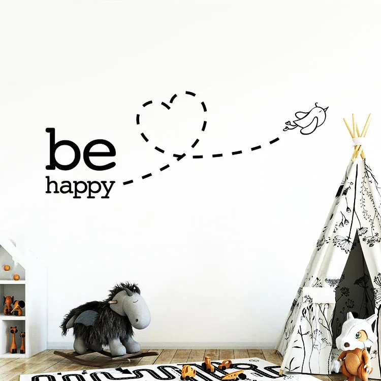 Be Happy flying bird Heart стикер на стену для детской комнаты украшения спальни дома художественные Переводные Обои Съемные наклейки LW532