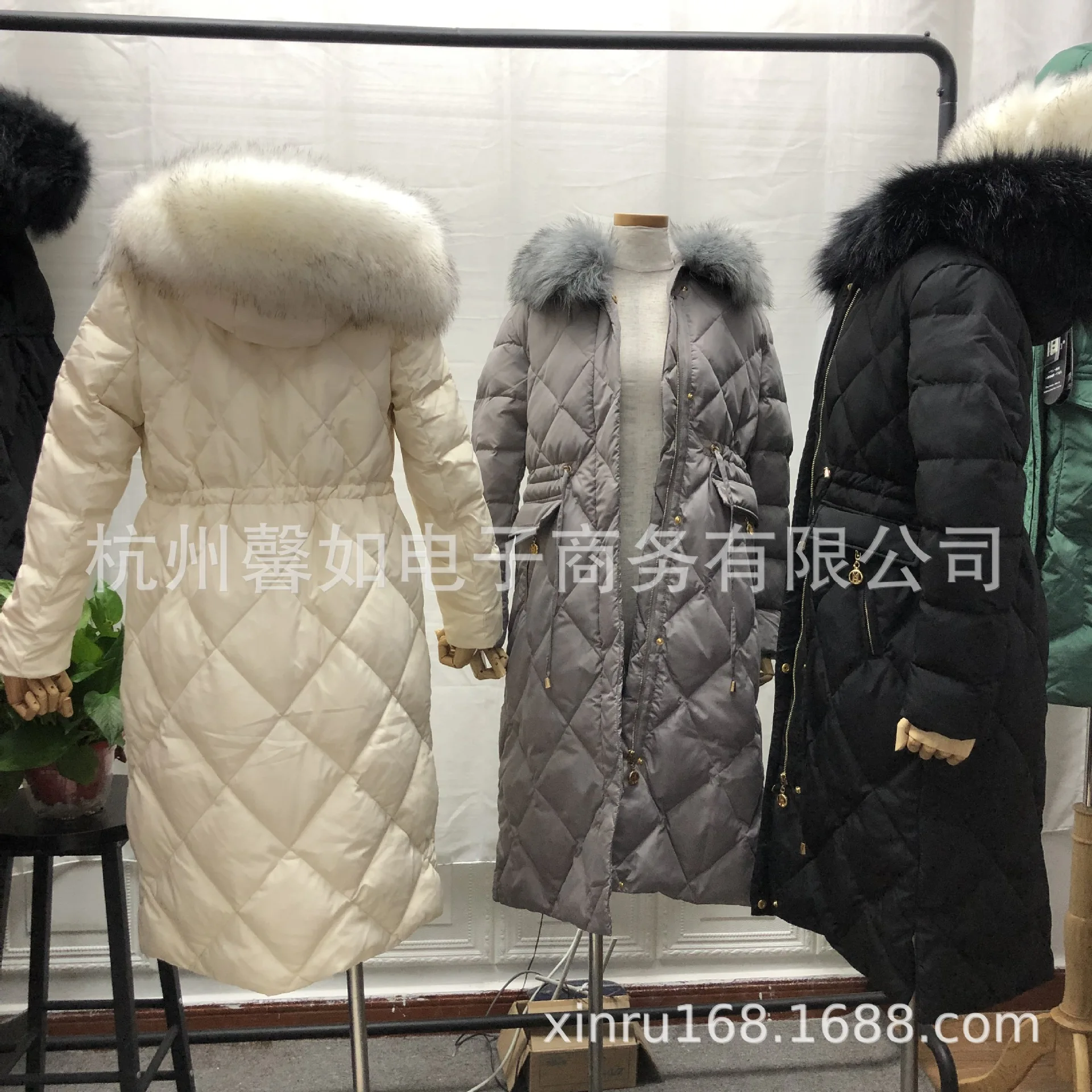 Новые зимние продукты, Южная Корея Dongdaemun, белый утиный пух, Лисий мех, одежда с меховым воротником, Женский пуховик средней длины для женщин