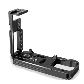 

Quick Release Plate L Type Bracket with Cold Shoe Extension Adjustment for Panasonic Lumix GH5/GH5S Half Cage Vlog Video Rig Bla