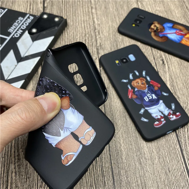 

Soft Case For Samsung Galaxy S20 Ultra S10 S9 S8 Plus S10e Note 8 9 10 Pro Matte Silicone Phone Cover Fashion Bear Coque Fundas