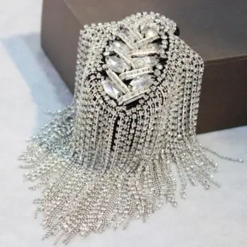 2021 반짝 이는 브로치 좋은 솜씨 내구성 손으로 만든 라인 석에 뽀렛 숄더 브로치 Epaulette