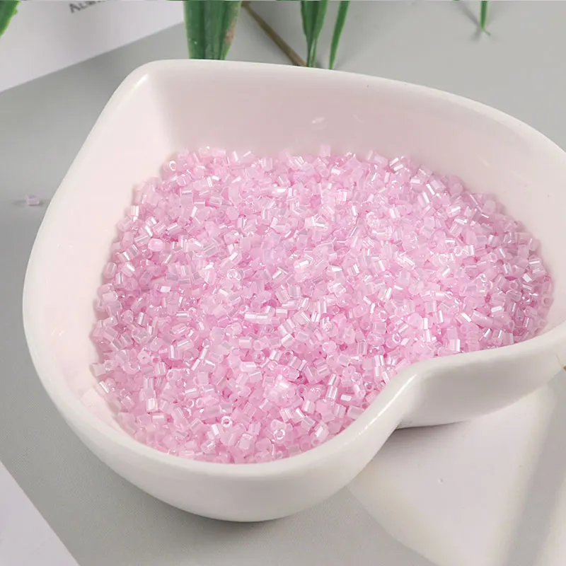 Baby Pink 2000 шт./пакет 0/15 кремовый чешский стеклянный бисер с отверстием Бусины 1,5 мм Мини рассады жемчуг для ремесла Женская одежда Аксессуары - Цвет: Baby Pink