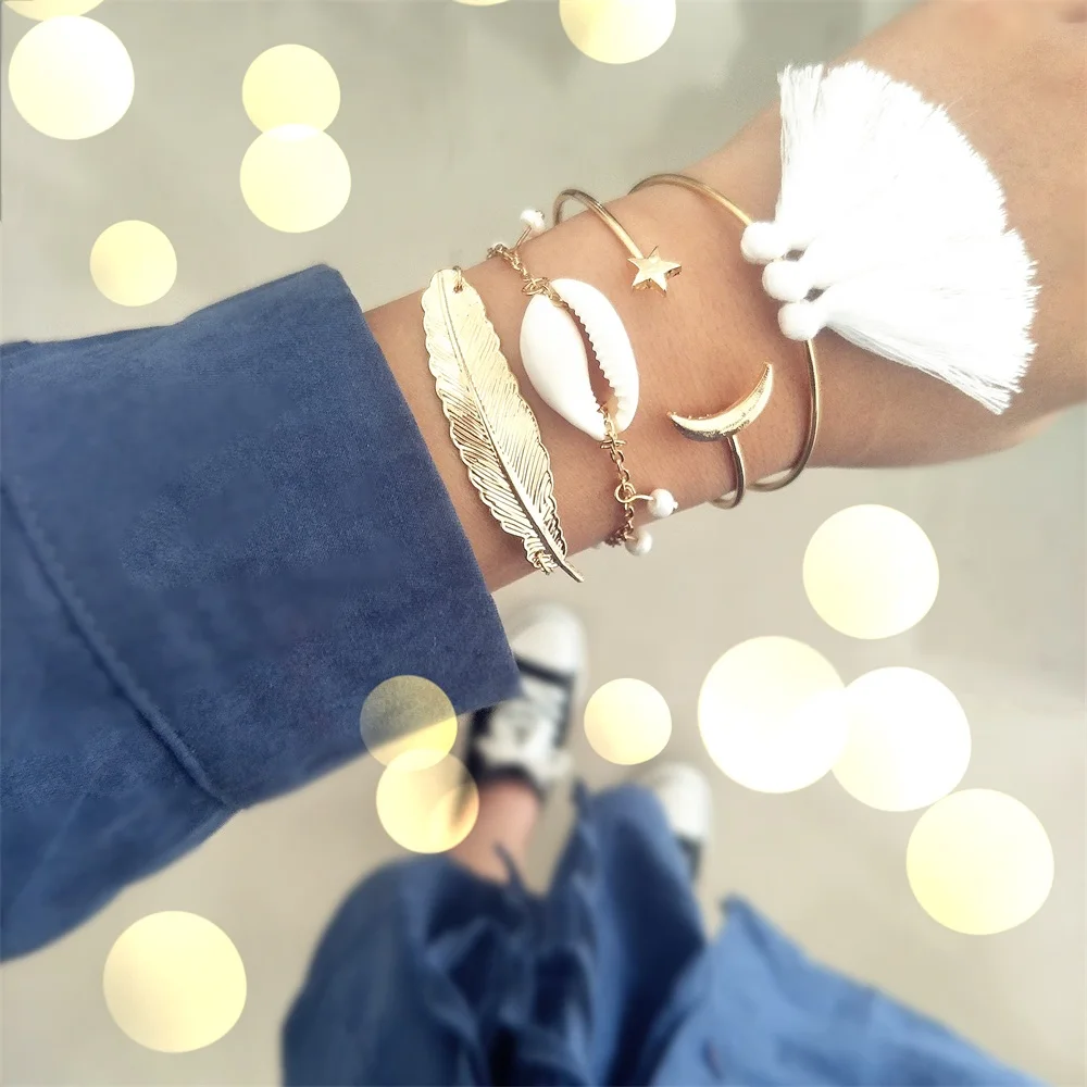 

Bohemian Female Bracelets Fringe Star Moon Shell Leaf Open Gold Bracelet 4 Piece Set Summer Beach Seaside Party Jewelry Wear