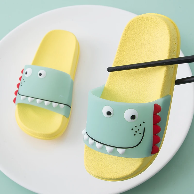 

BAOLESEM Kids Slippers Cute Dinosaur Slip-on Child Summer Sandals Softness Outsole Lightweight Summer Slippers Cartoon Shoes