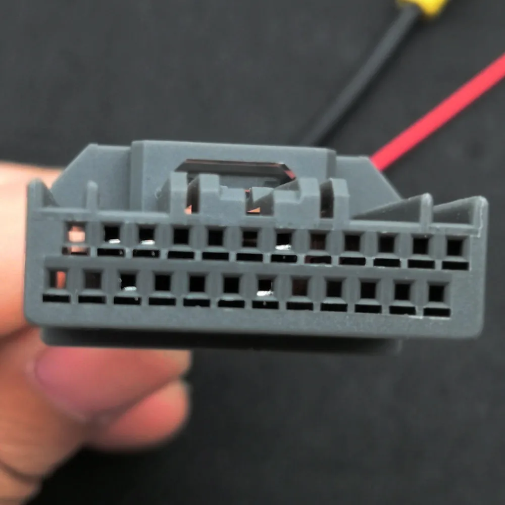 YIFOUM 10 шт. 24Pin видео вход переключатель обратная камера RCA адаптер для Honda Crider GHAC с сенсорным оригинальным экраном